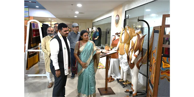 NIFT Mumbai Marks National Handloom Day with Craft and Design Showcase
